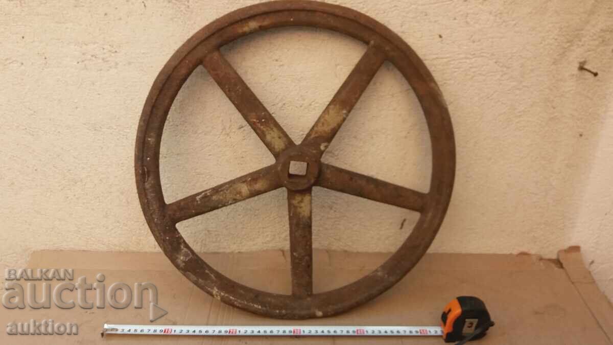 MASSIVE METAL CAST IRON WHEEL - REVIVAL with price 44.99 BGN | € 23.00