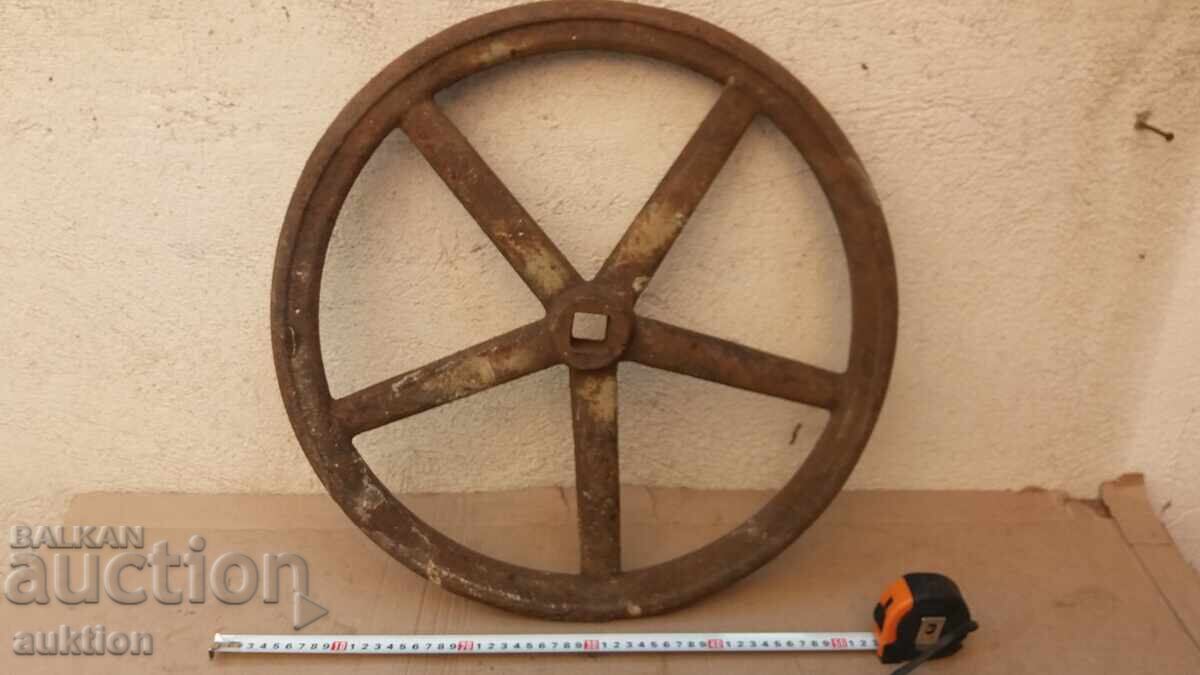 MASSIVE METAL CAST IRON WHEEL - REVIVAL