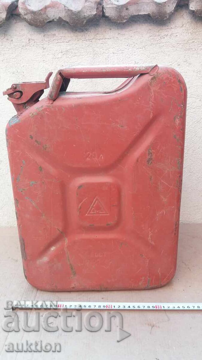 METAL TUBE - 20 LITERS WITH MARKING with price 19.99 BGN | € 10.22