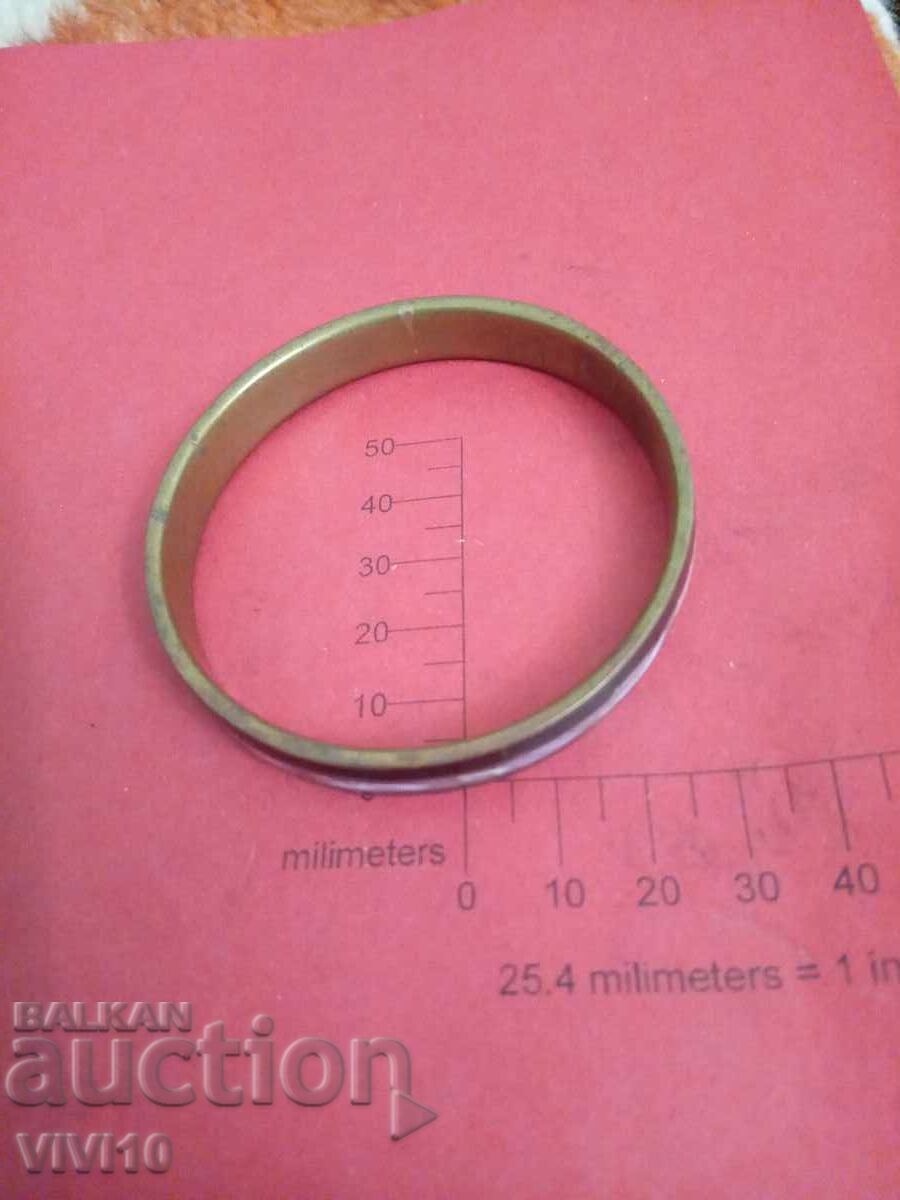 Auction  Antique enameled bracelet