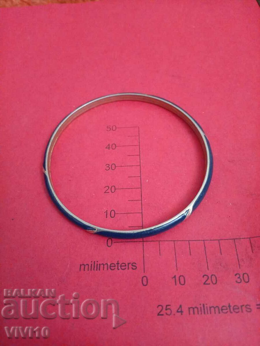 Старинна гривна емаил Старинна гривна емаил