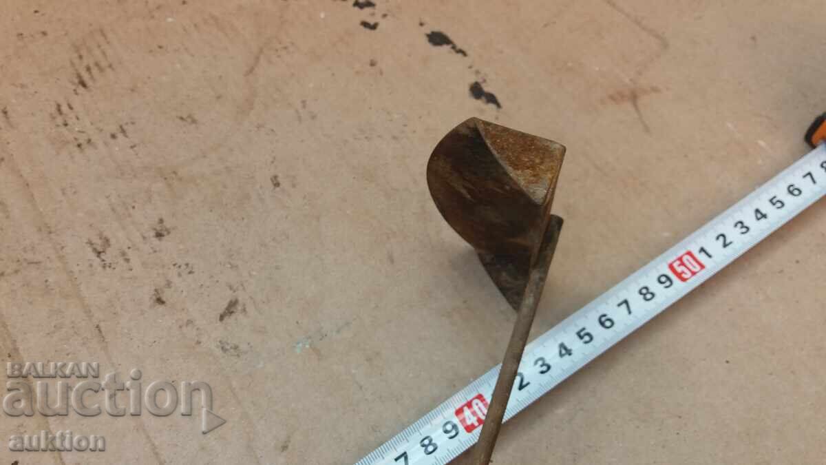 LOPATĂ VECHE DE SEMINEU - 6 LOPATĂ VECHE DE SEMINEU - 6