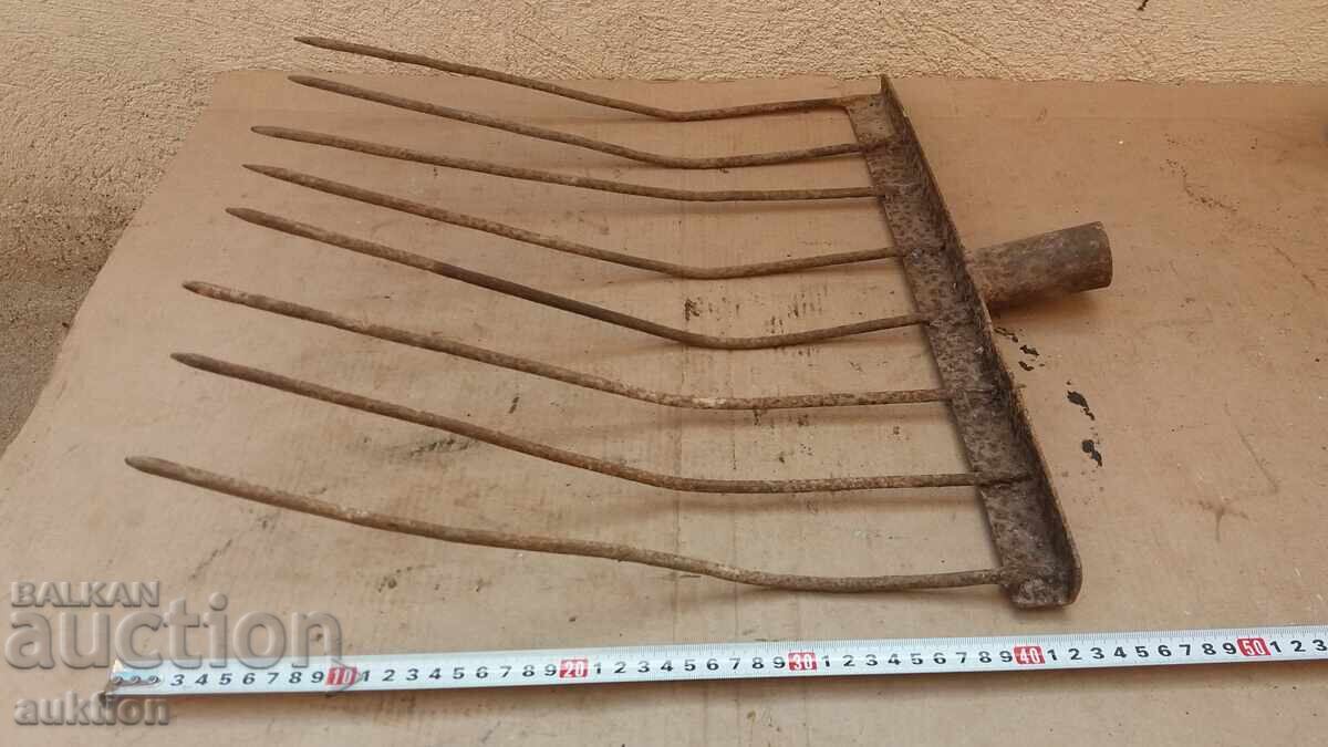 Παράδοση ΜΕΓΑΛΗ ΠΑΛΙΑ ΒΙΛΑ ΓΙΑ ΛΙΣΤΑ, ΑΧΥΡΩΝΑΣ