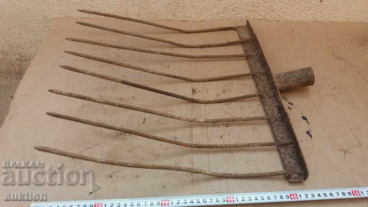 ΜΕΓΑΛΗ ΠΑΛΙΑ ΒΙΛΑ ΓΙΑ ΛΙΣΤΑ, ΑΧΥΡΩΝΑΣ - 5