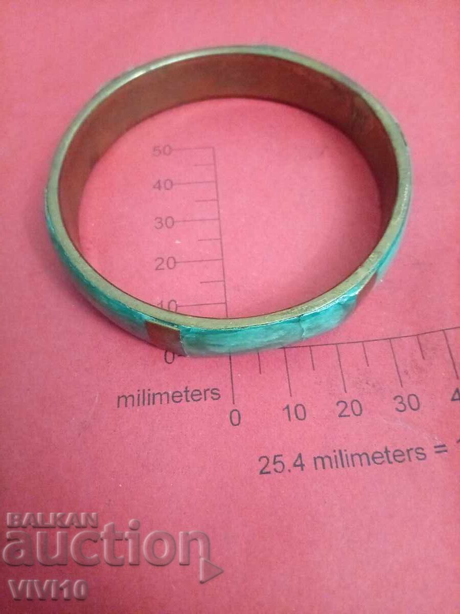 Licitație Brățară veche din jad