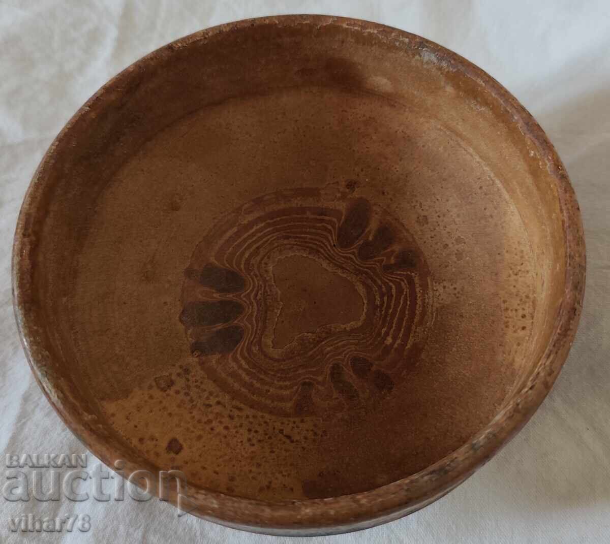 Oală veche din ceramică cu preț € 13.29 | 25.99 BGN