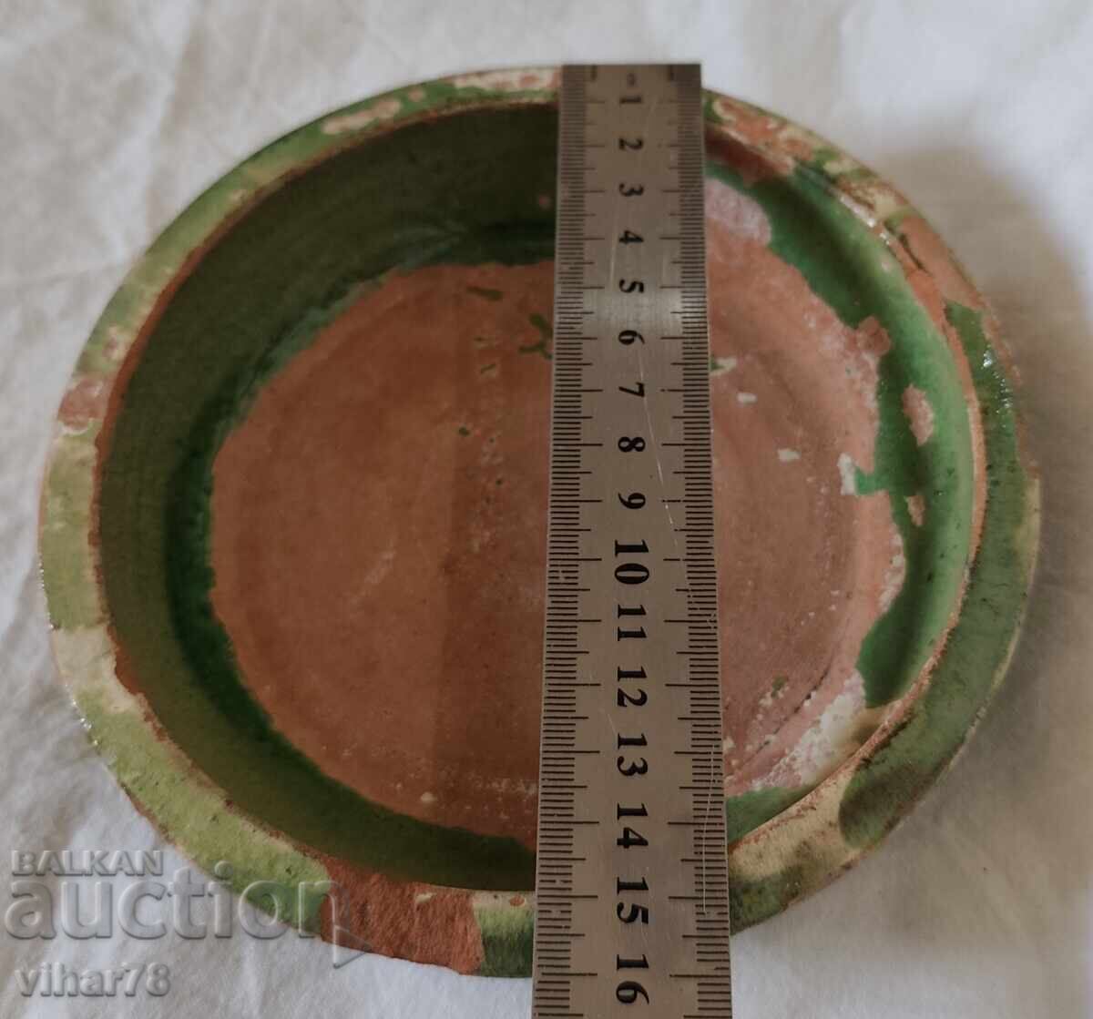 Auction Old ceramic pot Auction Old ceramic pot