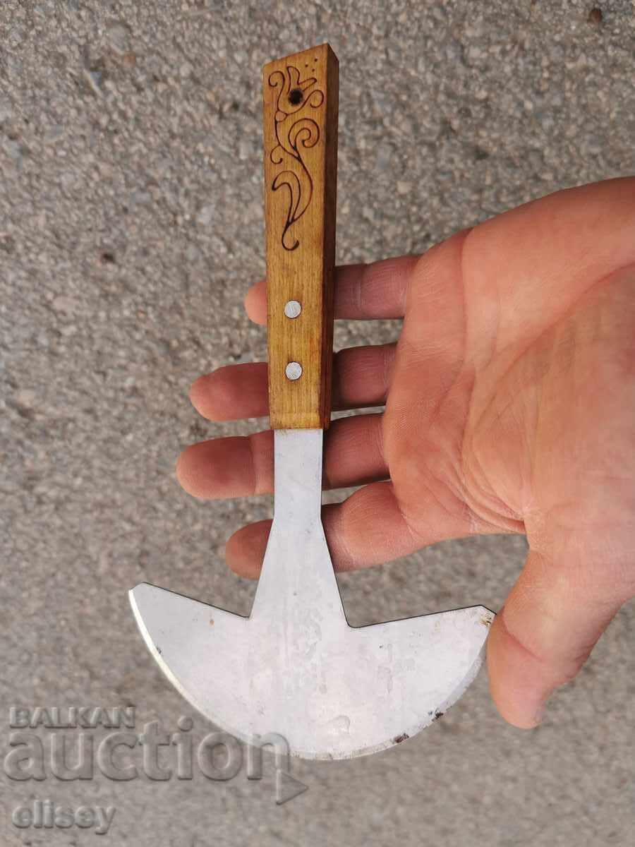 Руско Сарашко с надписи с цена 32.00 лв. | € 16.36