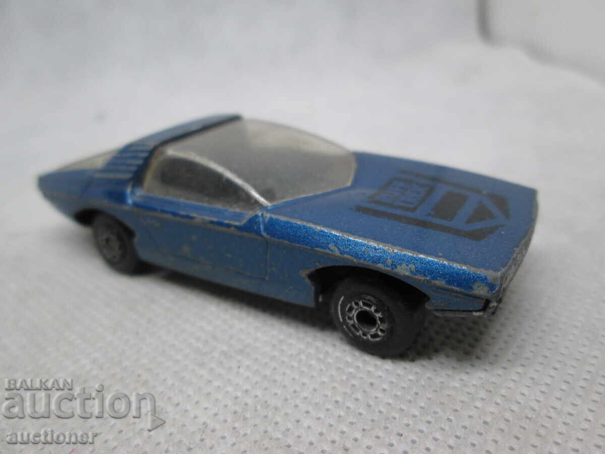 Auction  MATCHBOX BULGARIA - VAUXHALL GUILDSMAN