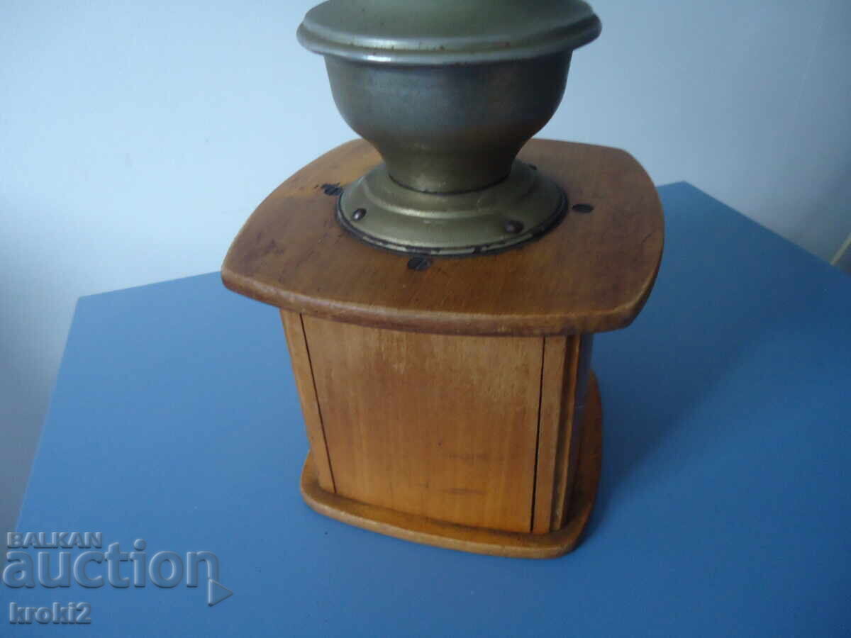 Old retro wooden coffee grinder with price 70.00 BGN | € 35.79