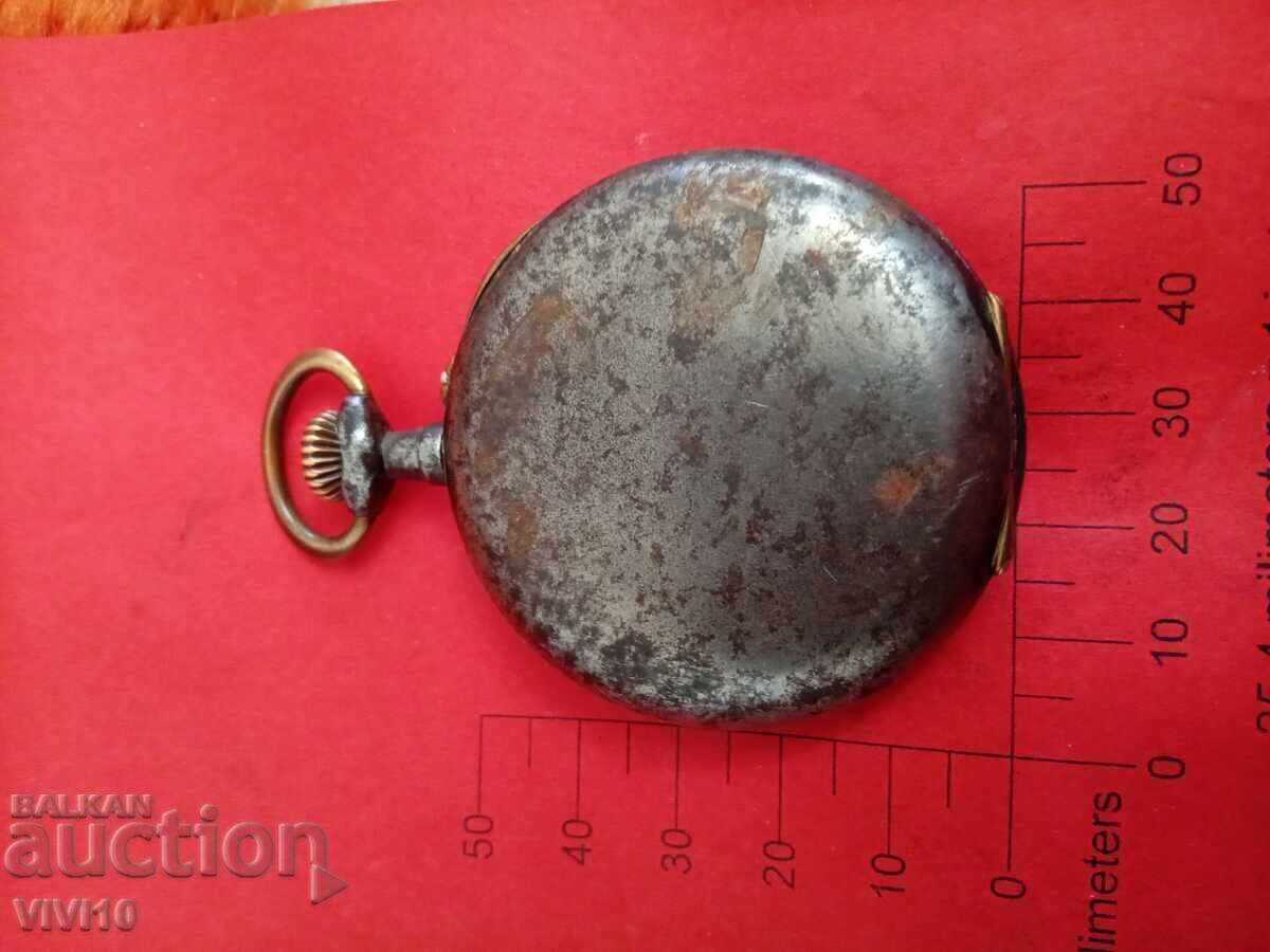 Ceas de buzunar francez vechi cu preț € 60.00 | 117.35 BGN Ceas de buzunar francez vechi cu preț € 60.00 | 117.35 BGN