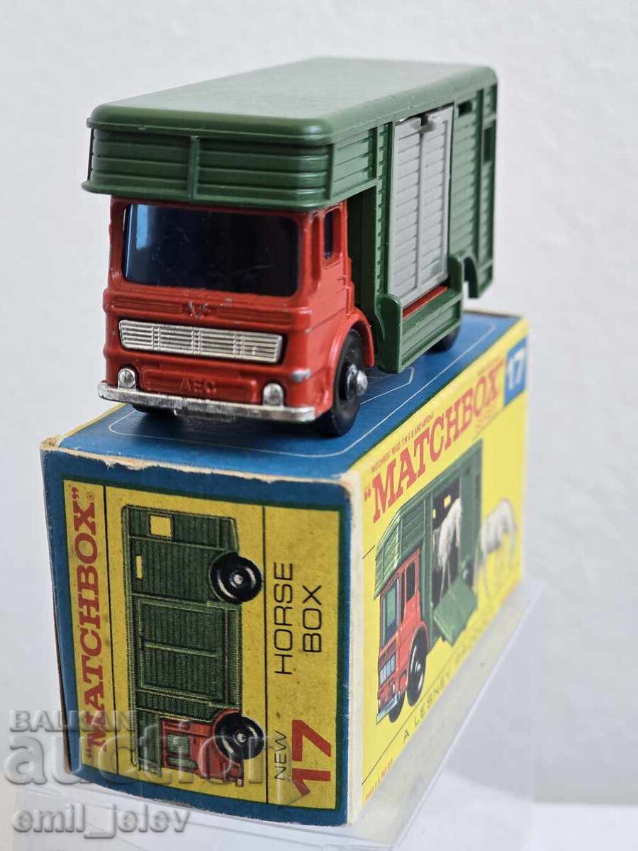 Delivery of LESNEY MATCHBOX-17E AEC Horse Box 1969