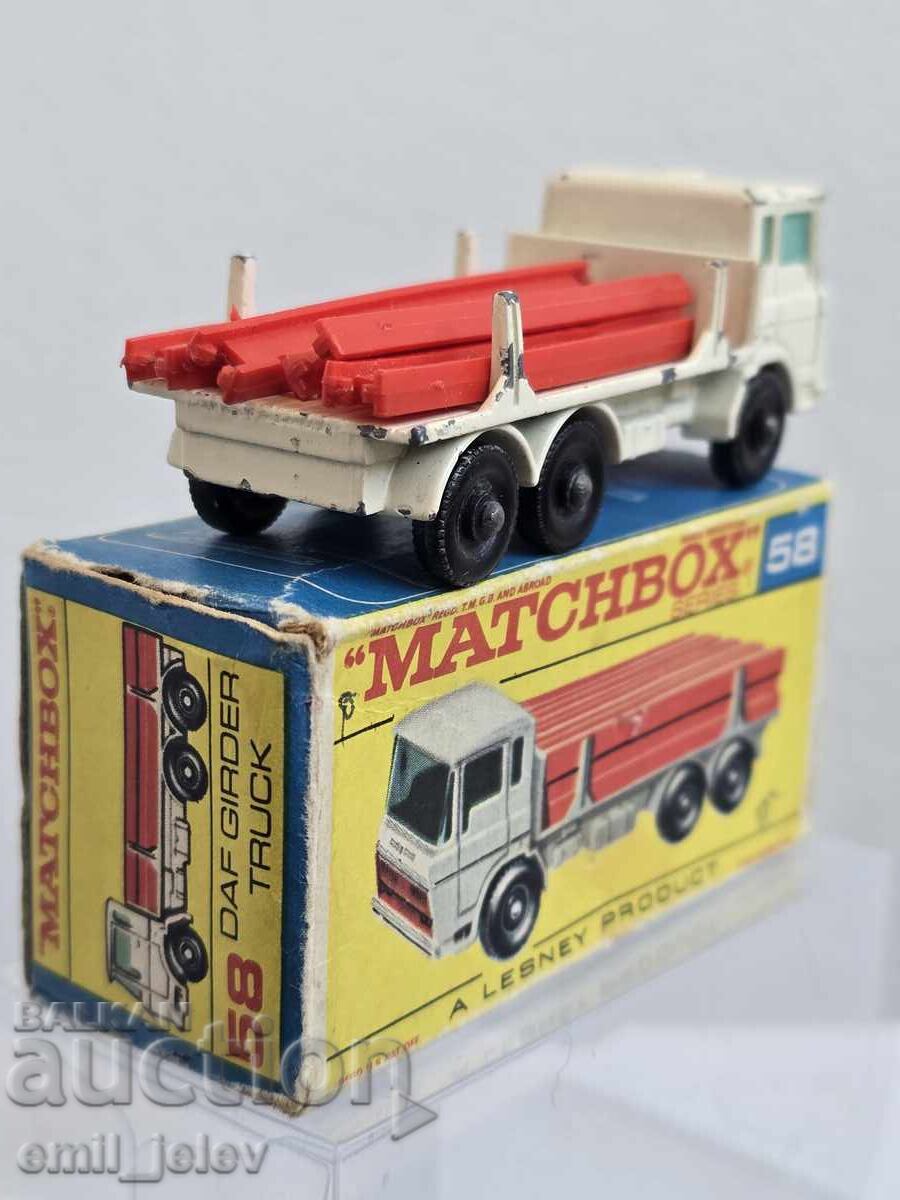 Delivery of LESNEY MATCHBOX - 58C DAF Girder Truck 1968-1969