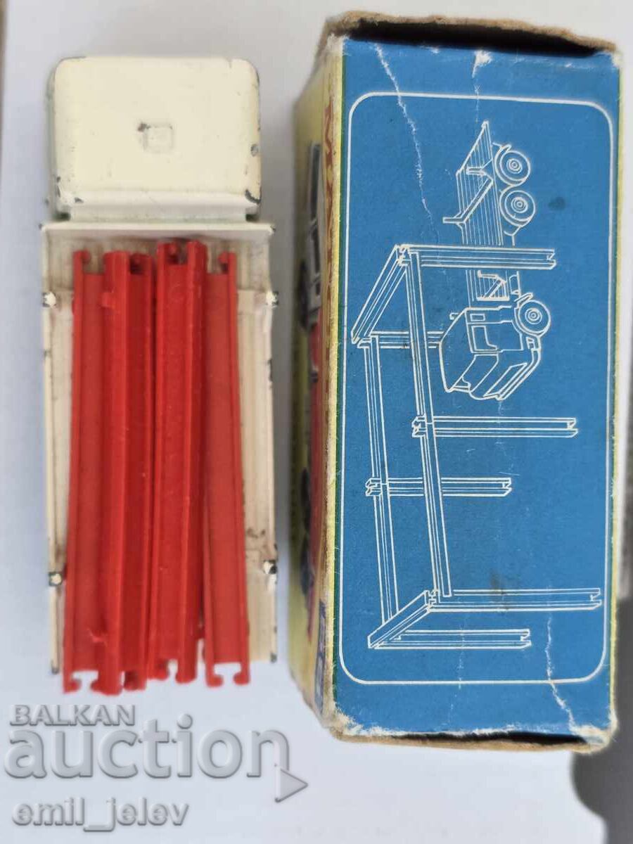 LESNEY MATCHBOX - 58C DAF Girder Truck 1968-1969 - 5