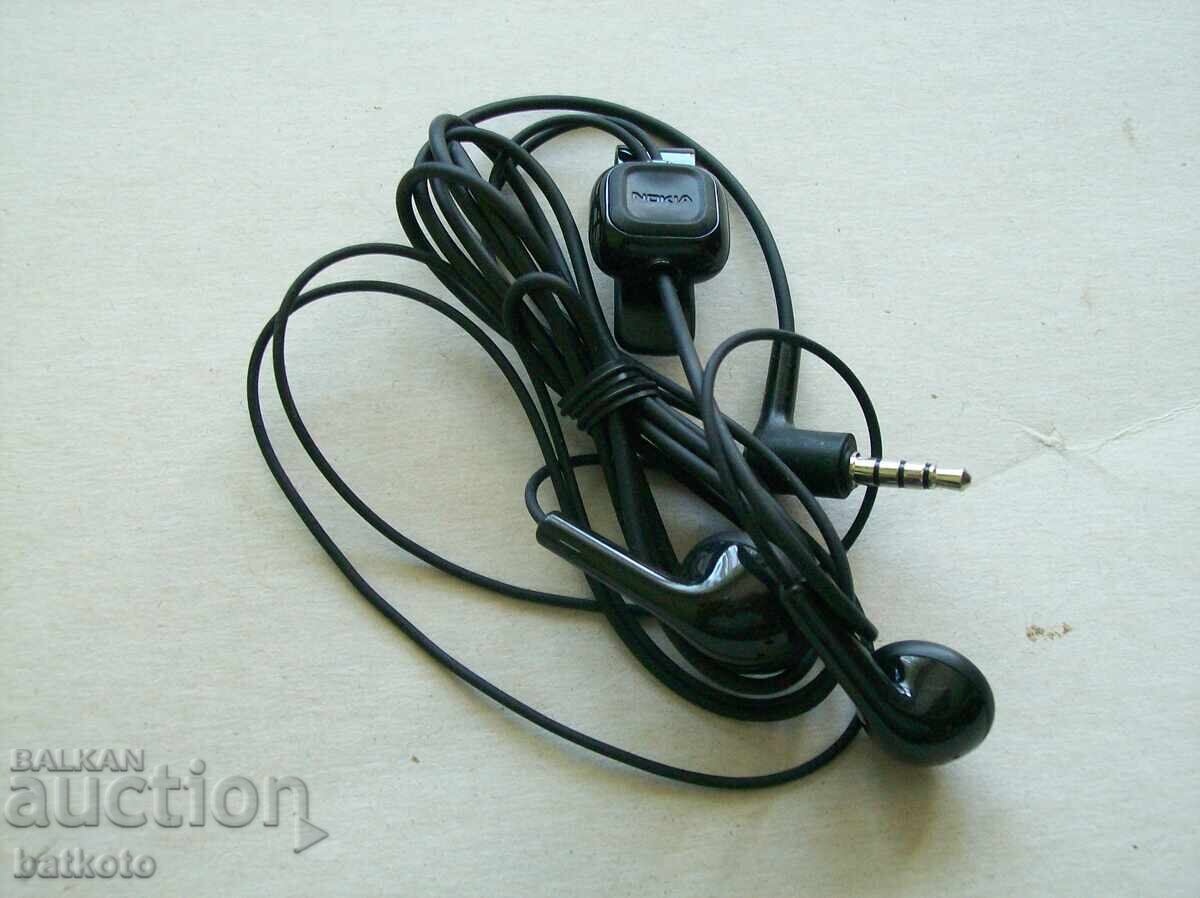 Unused phone headphones