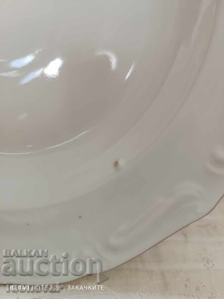 Delivery of Porcelain platter, large plate Delivery of Porcelain platter, large plate