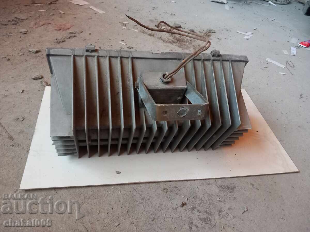 Spotlight with price € 35.79 | 70.00 BGN