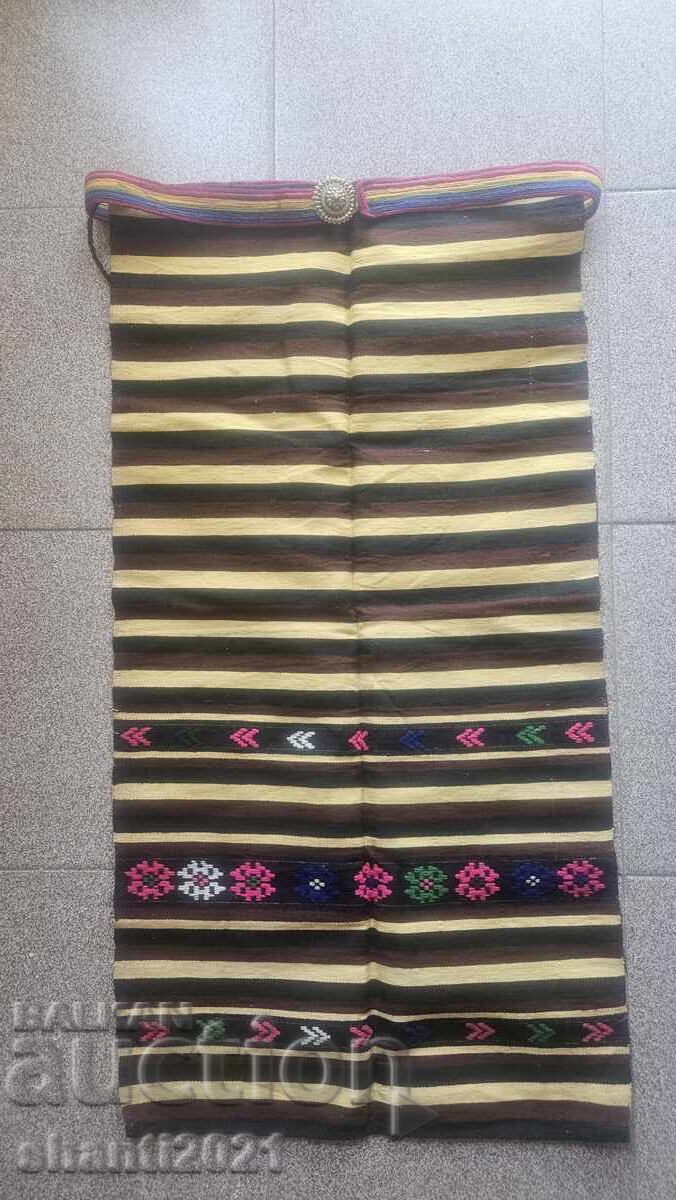 Ποδιά για φορεσιά με ζώνη με τιμή 65.00 BGN | € 33.23 Ποδιά για φορεσιά με ζώνη με τιμή 65.00 BGN | € 33.23