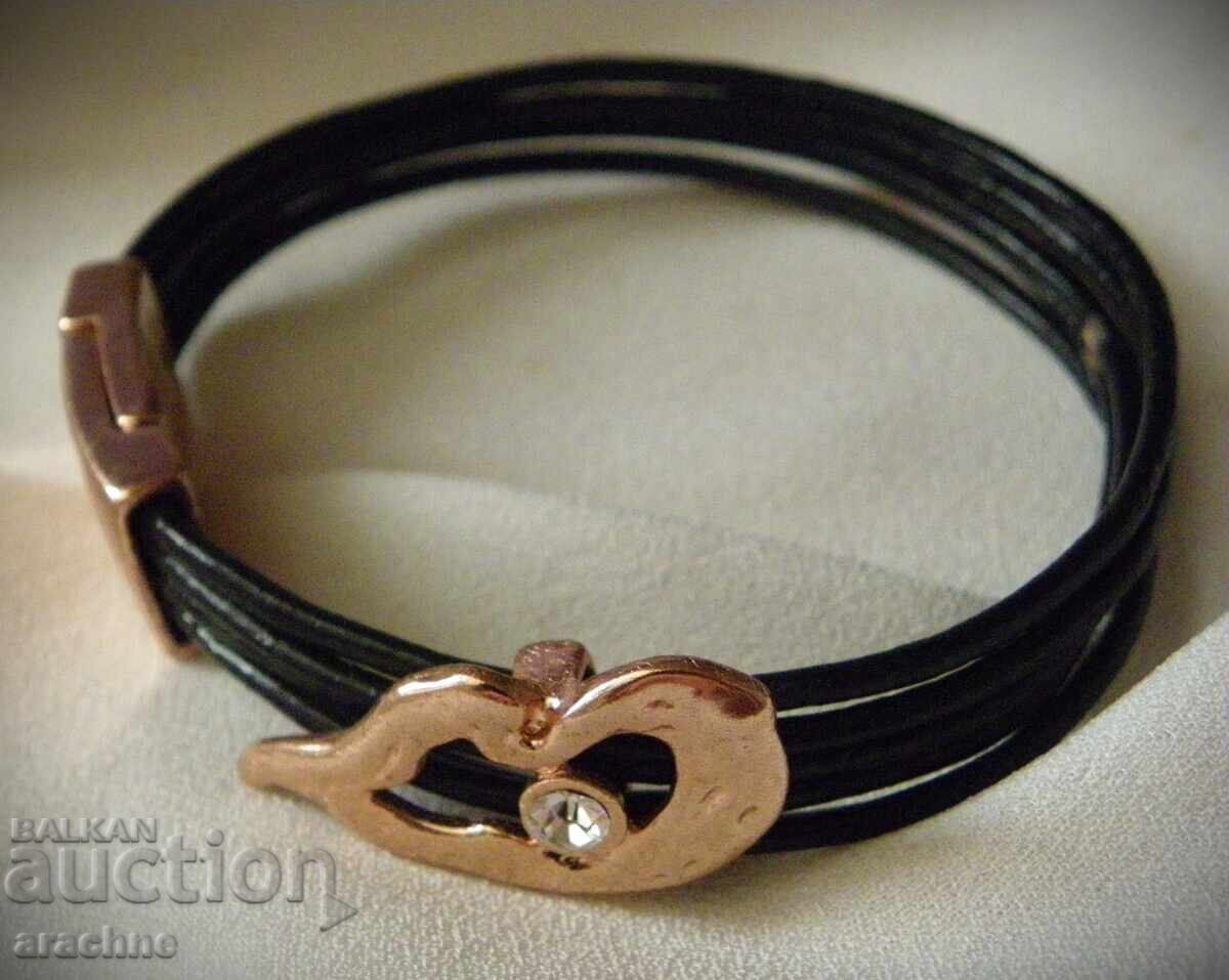Fashion bracelet from the brand GEMINI with rose gold plating with price 99.00 BGN | € 50.62