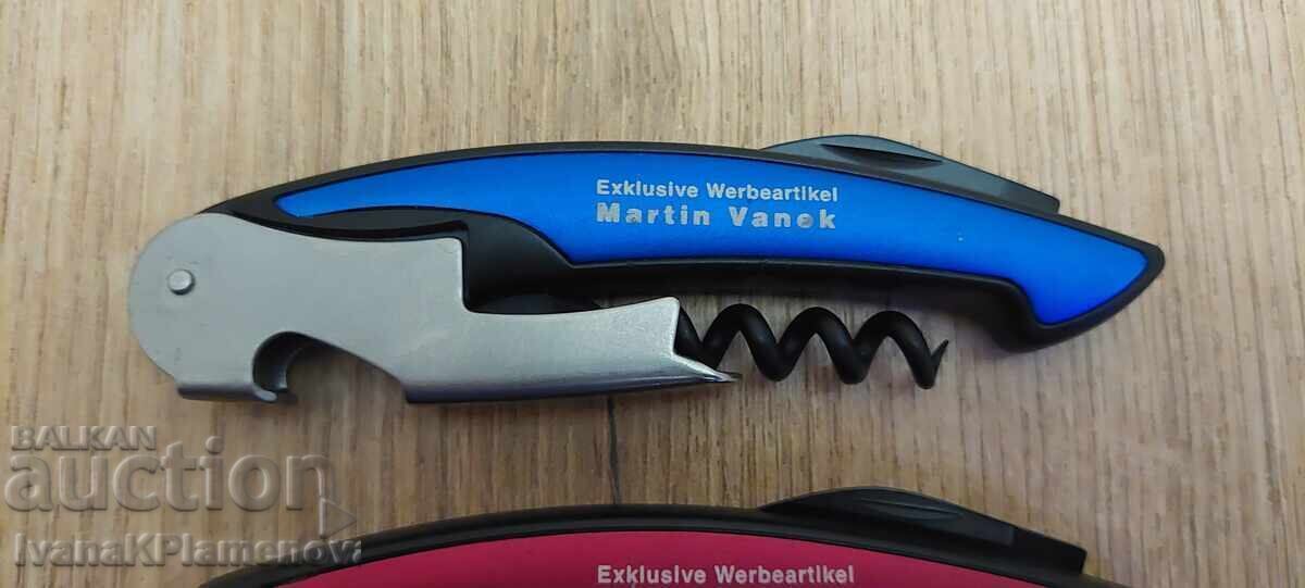 Licitație Tirboșoane noi pentru cunoscători, două bucăți