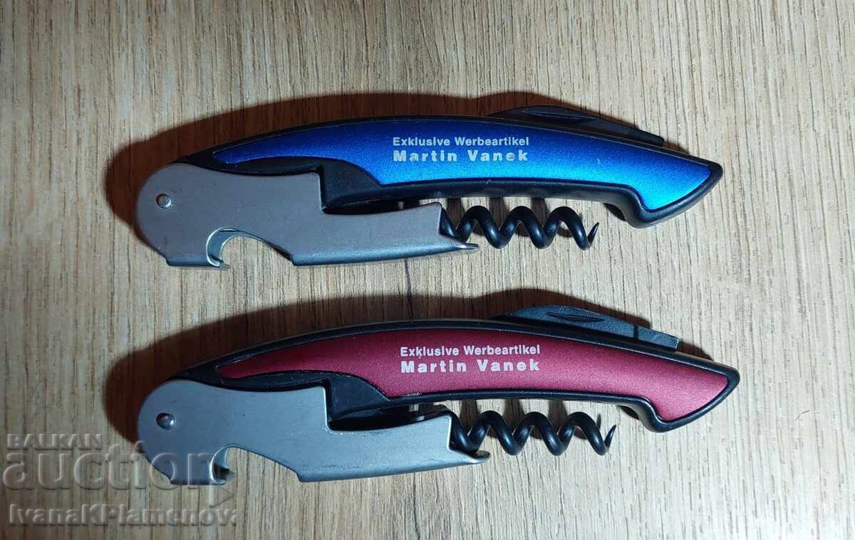 Tirboșoane noi pentru cunoscători, două bucăți