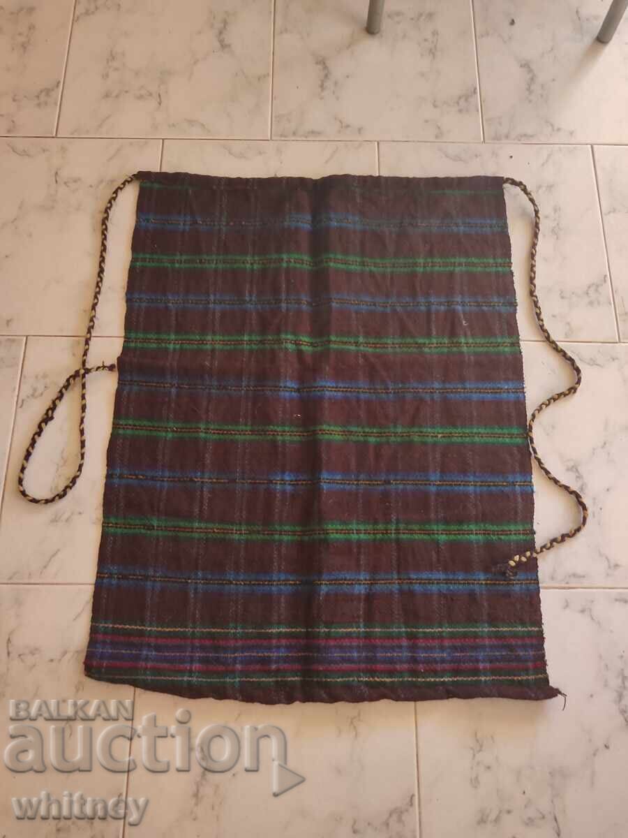 Auction Old Apron 3 Auction Old Apron 3