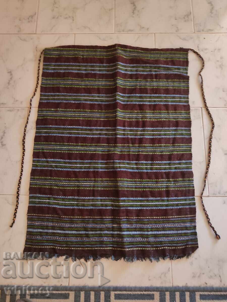 Παλιά Ποδιά 4