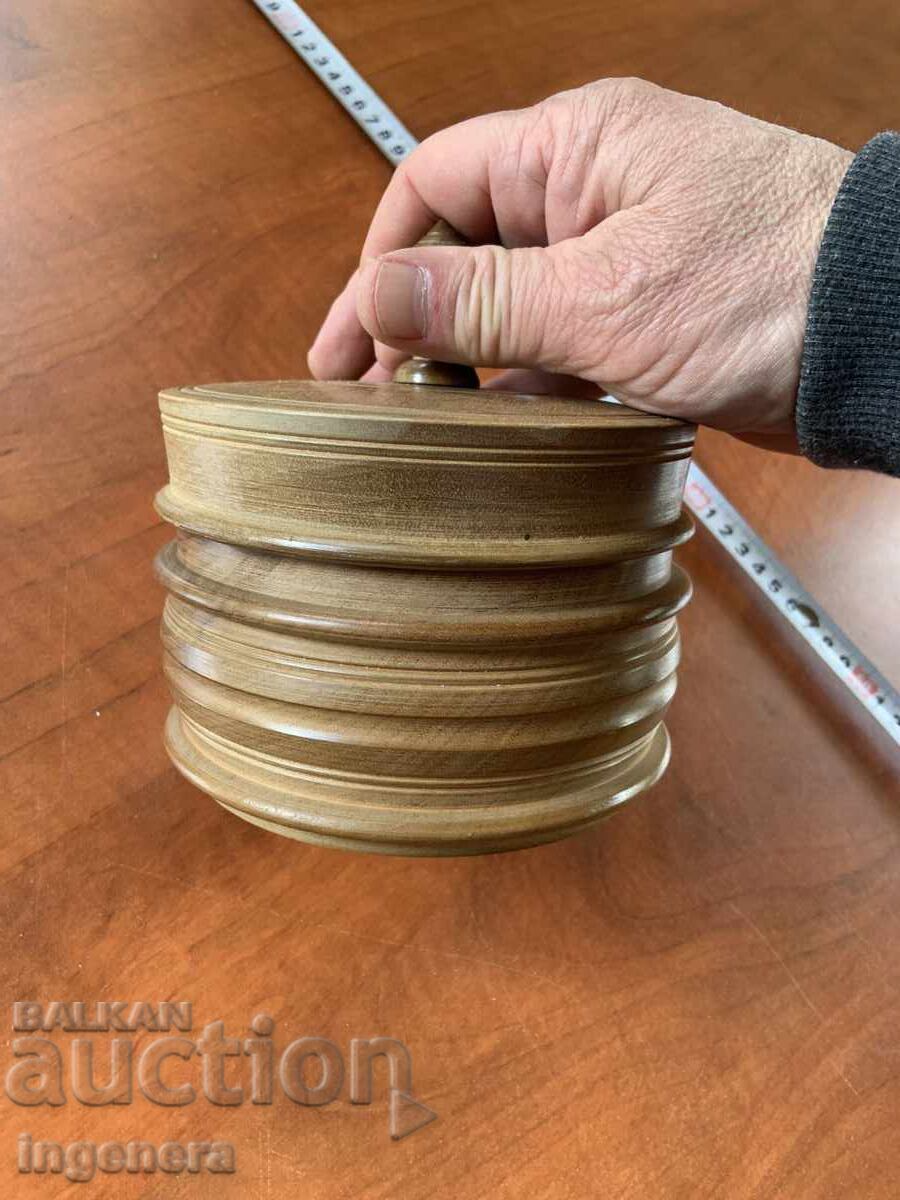 Auction  Cigarette Case and Lighter - Walnut Wood