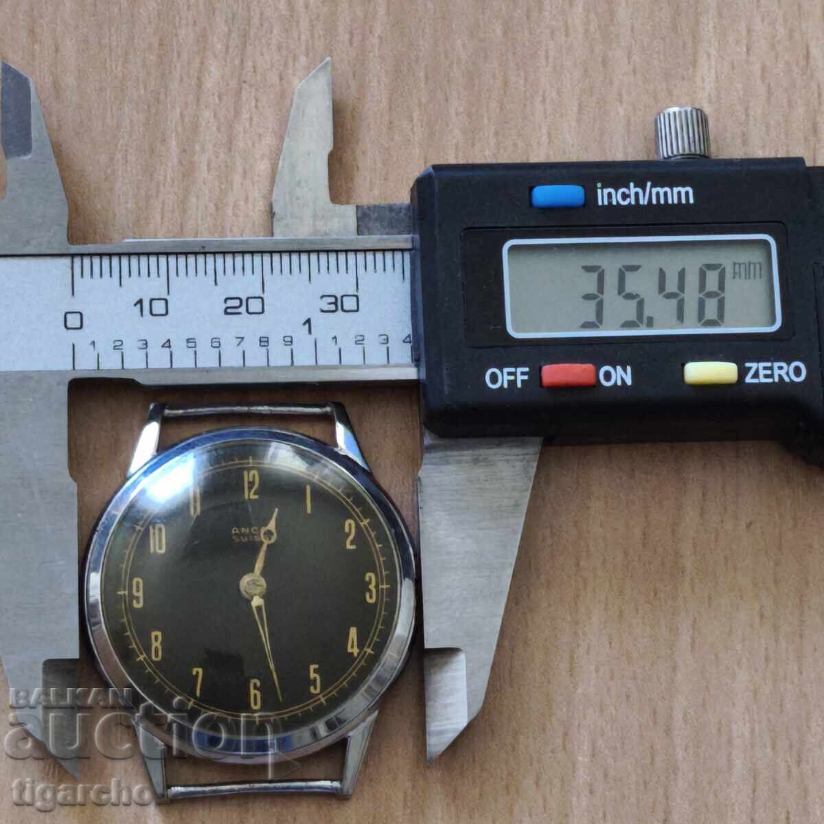 Ελβετικό ανδρικό ρολόι με τιμή 145.00 BGN | € 74.14