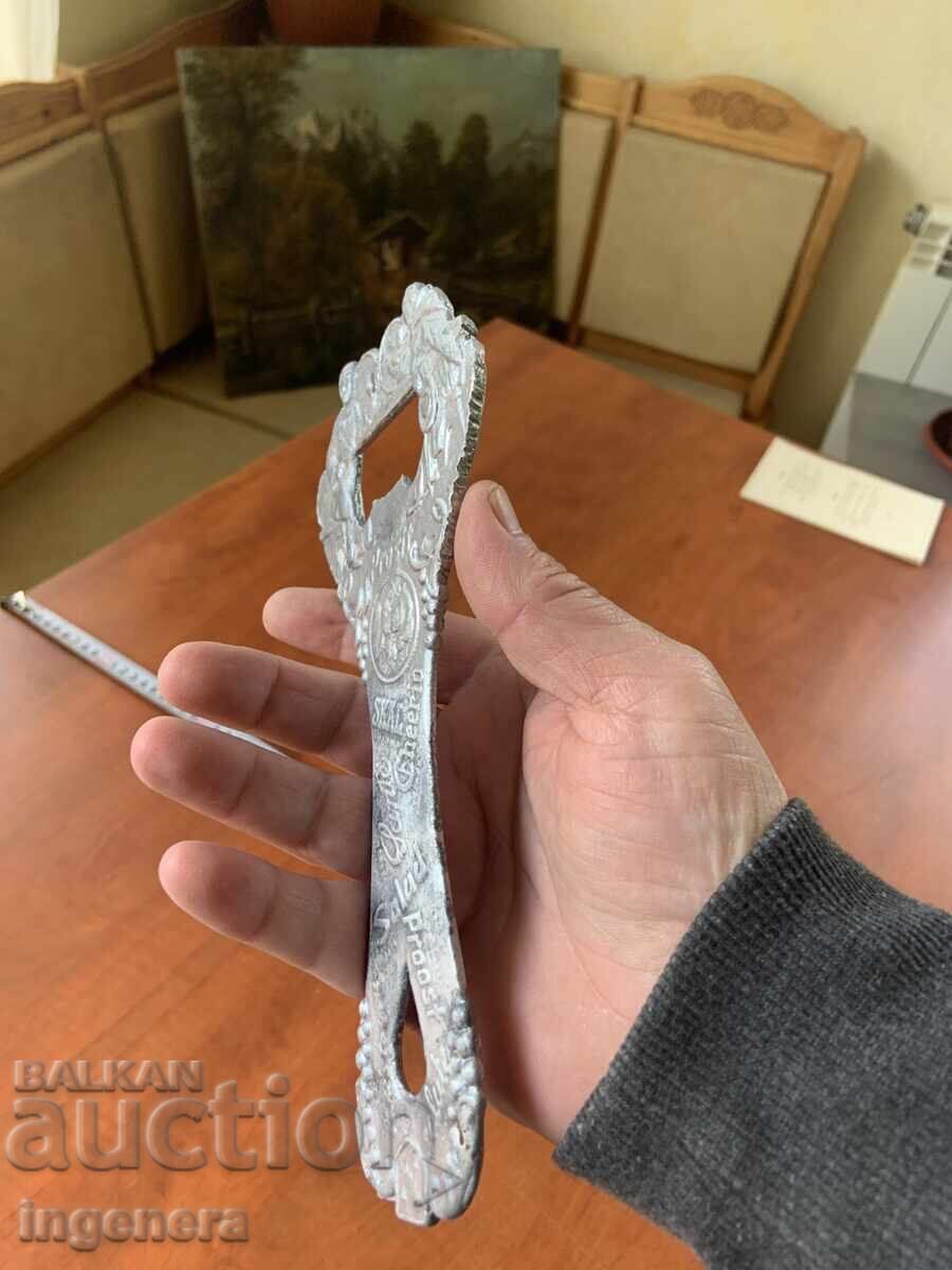 Cast iron opener with socle ornaments - 7