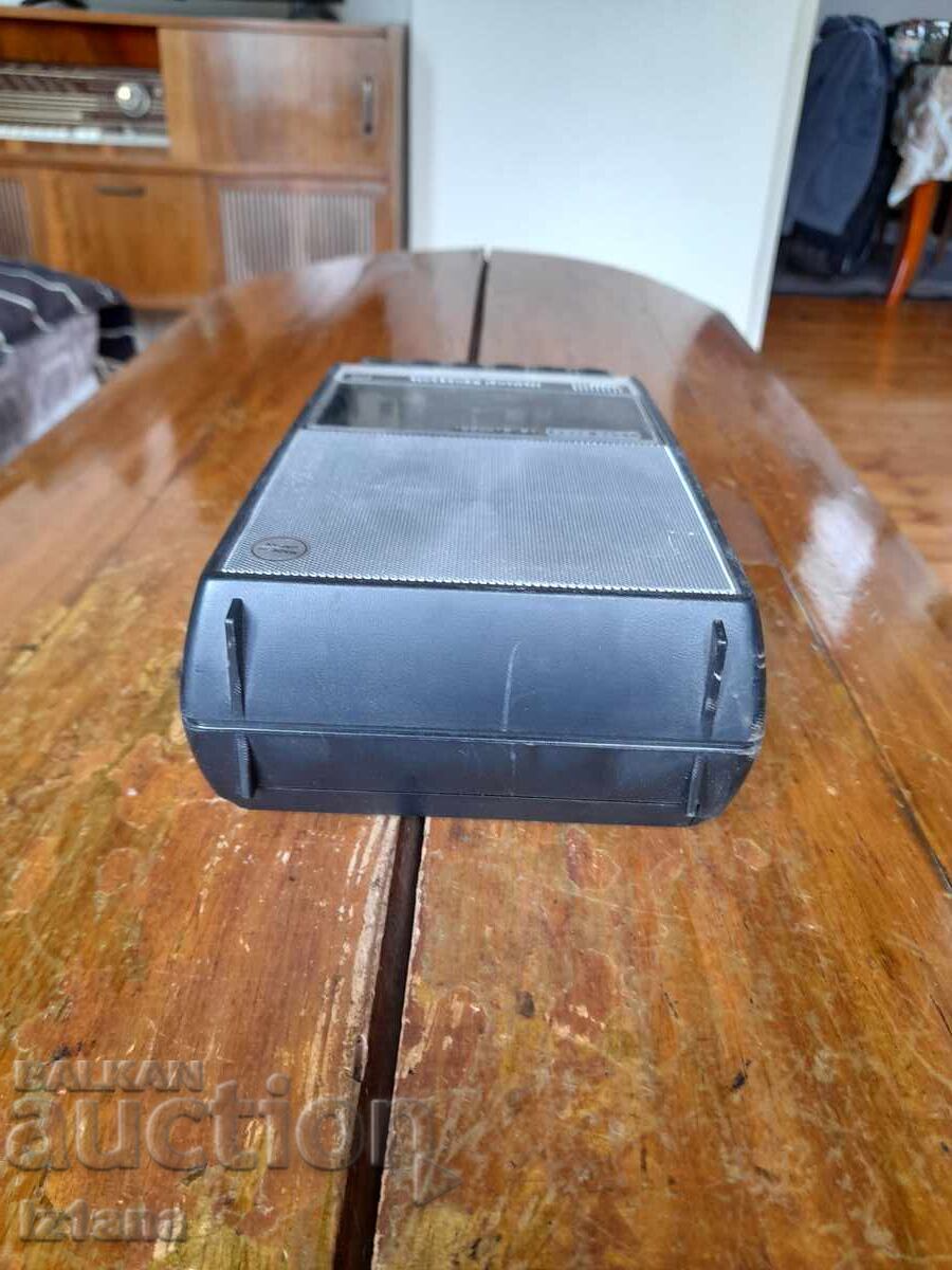 Delivery of Old National Panasonic RQ-309 ASD Cassette Recorder