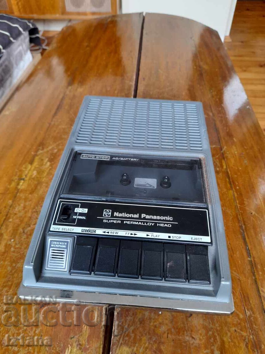 Стар касетофон National Panasonic RQ-211 S с цена 75.00 лв. | € 38.35