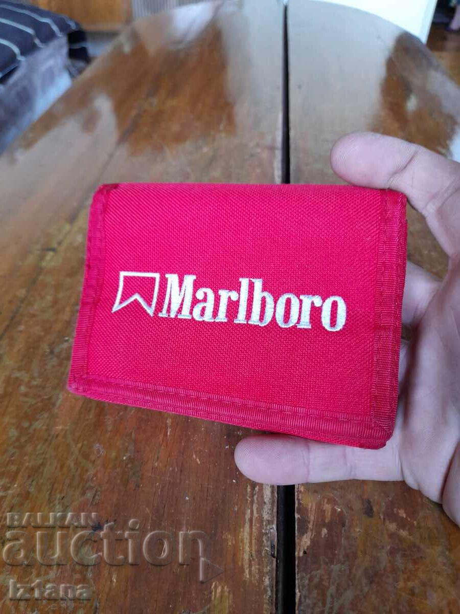 Marlboro wallet with price 32.00 BGN | € 16.36