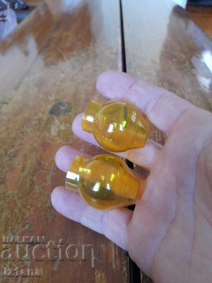 Παλιά Κίτρινα Μπαλόνια για Λαμπτήρες Αυτοκινήτου, Φώτα, Φαναριών με τιμή 32.00 BGN | € 16.36