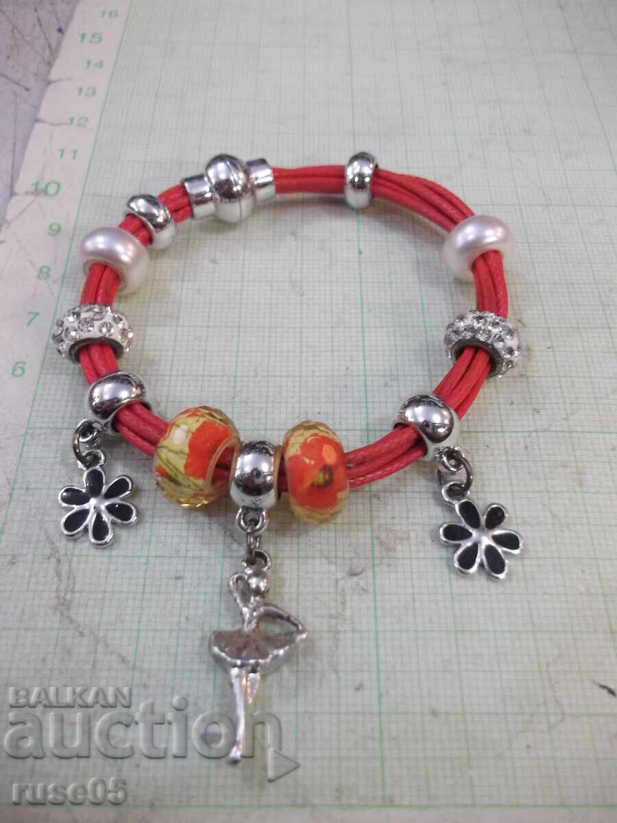 Brățară cu închizătoare cu magnet de neodim cu preț 5.00 BGN | € 2.56 Brățară cu închizătoare cu magnet de neodim cu preț 5.00 BGN | € 2.56