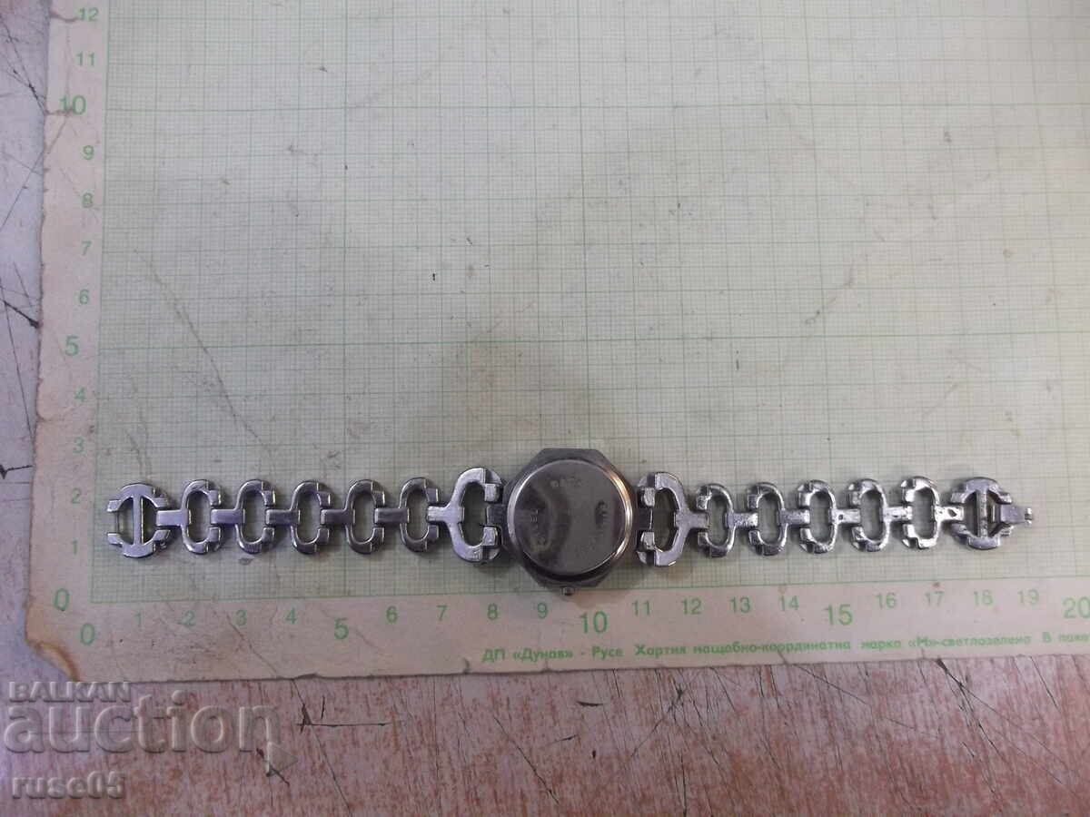 Licitație Ceas "D&G" de damă cu cuarț, funcțional Licitație Ceas "D&G" de damă cu cuarț, funcțional