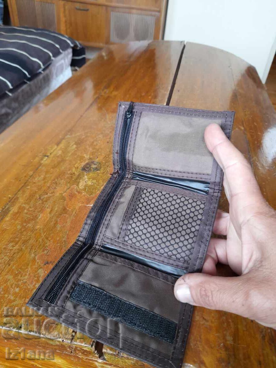 Доставка на Старо портмоне Adidas