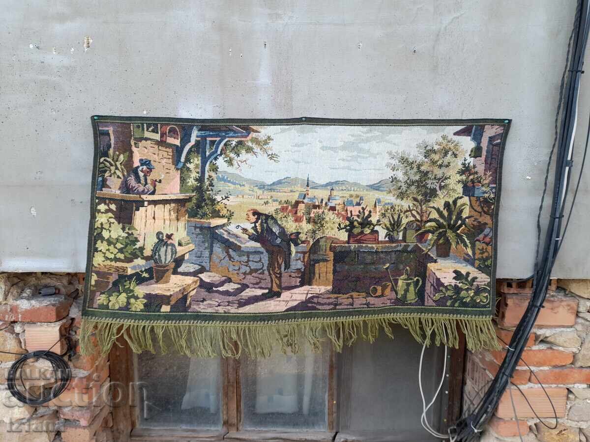 Μοκέτα αντίκα, επένδυση τοίχου Μοκέτα αντίκα, επένδυση τοίχου