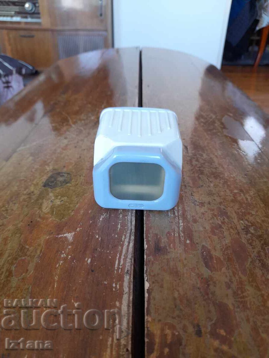 Vechiul Diaskop cu preț 16.00 BGN | € 8.18 Vechiul Diaskop cu preț 16.00 BGN | € 8.18