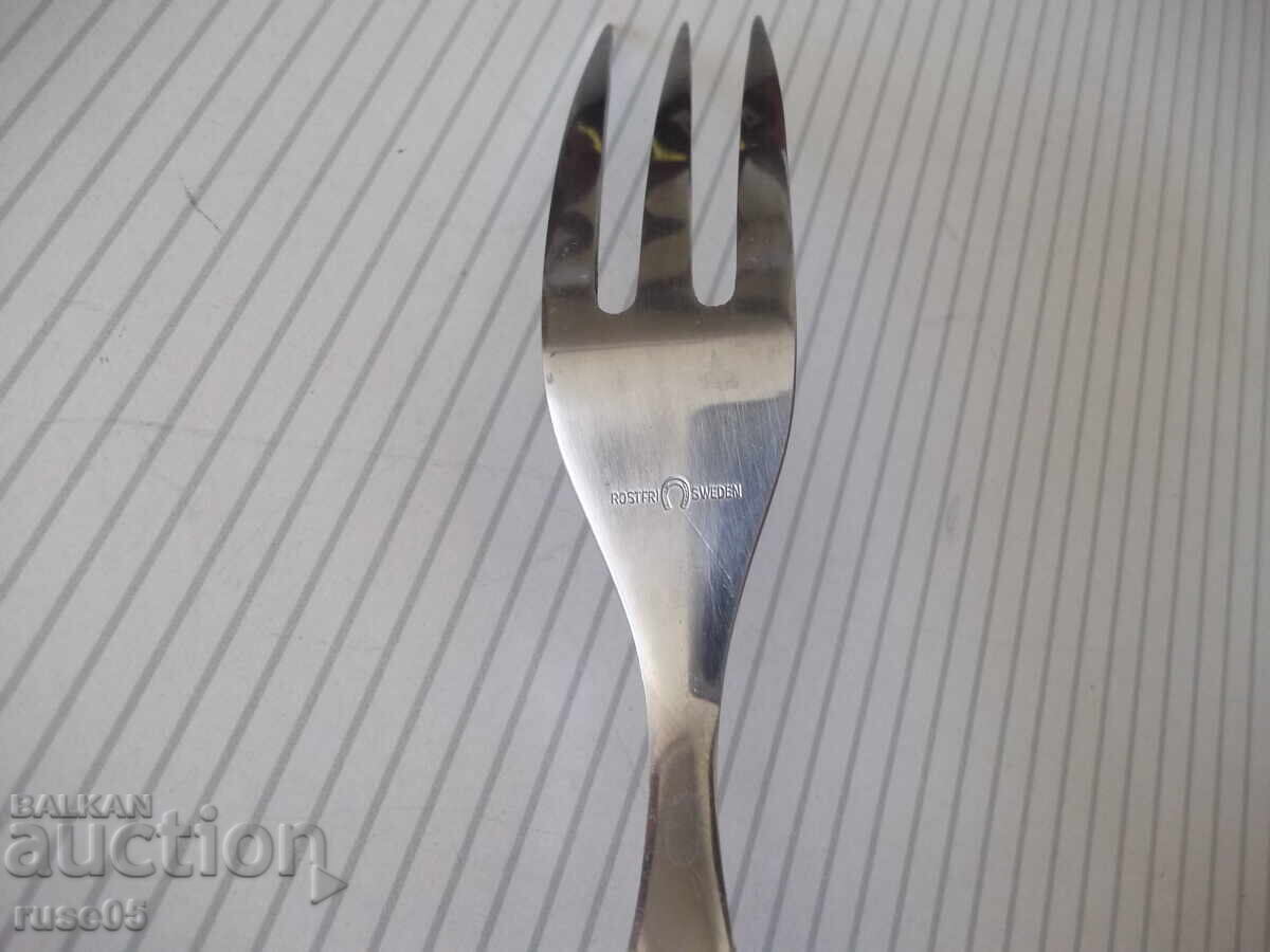 Fork "ROSTFRI SWEDEN" with wooden handle - 7 Fork "ROSTFRI SWEDEN" with wooden handle - 7