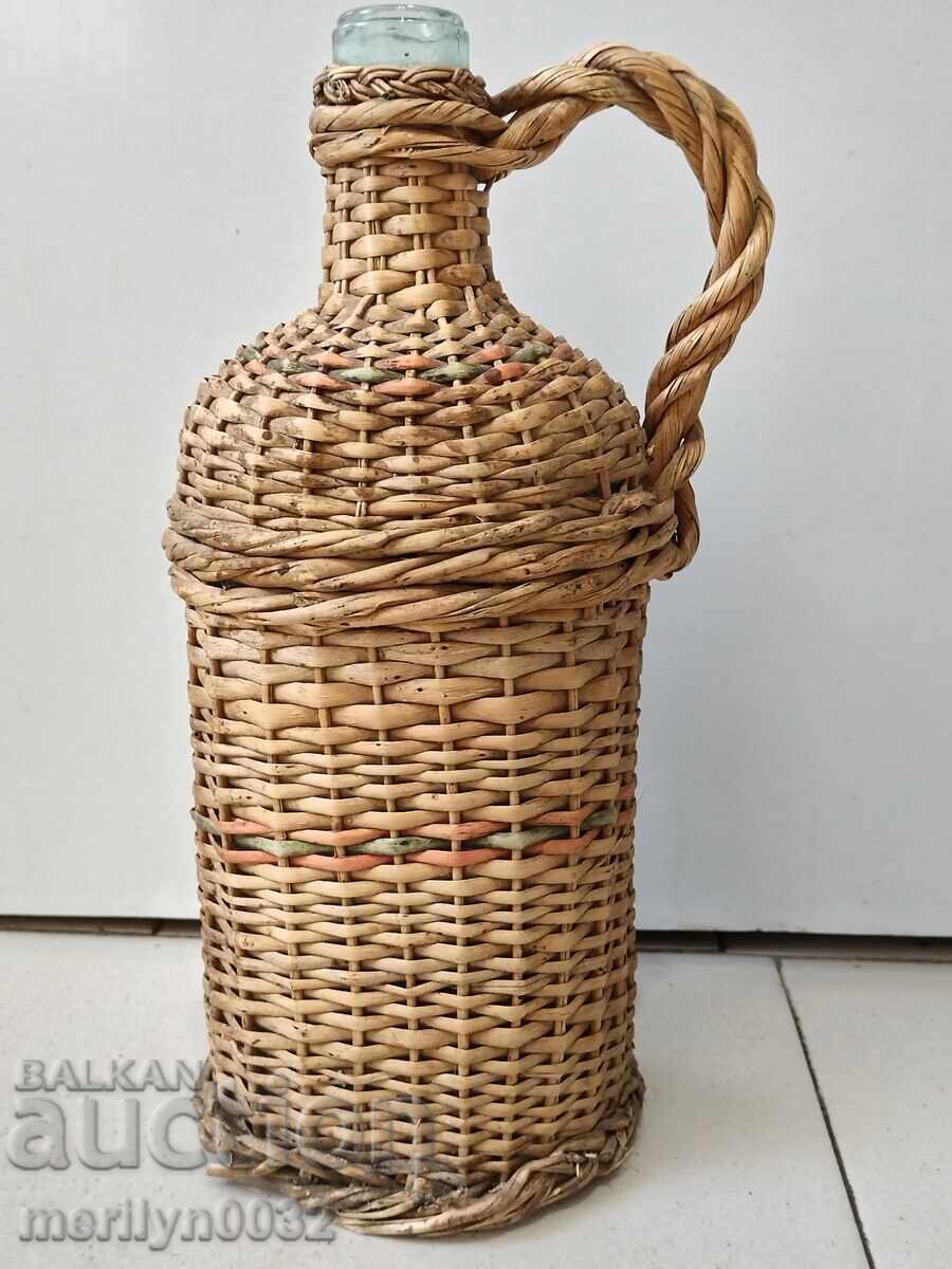 Παλιά πλεκτή δαματζάνα, μπουκάλι με πλέξη, μπουκάλι, γυαλί Παλιά πλεκτή δαματζάνα, μπουκάλι με πλέξη, μπουκάλι, γυαλί