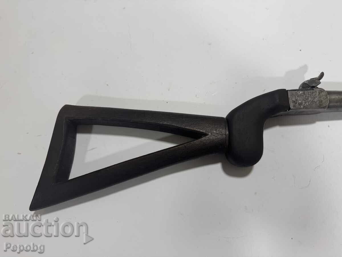 Παράδοση Παλιό πιστόλι/τουφέκι κάψουλας