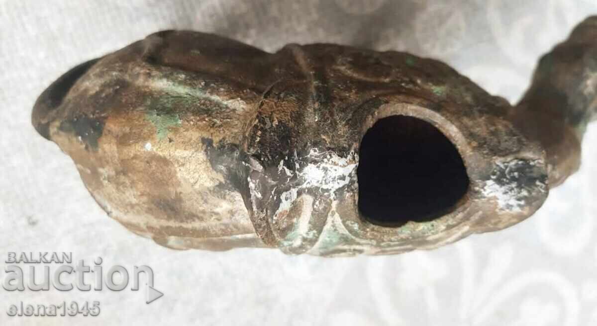 Παράδοση Χάλκινο θυμιατήρι Παράδοση Χάλκινο θυμιατήρι