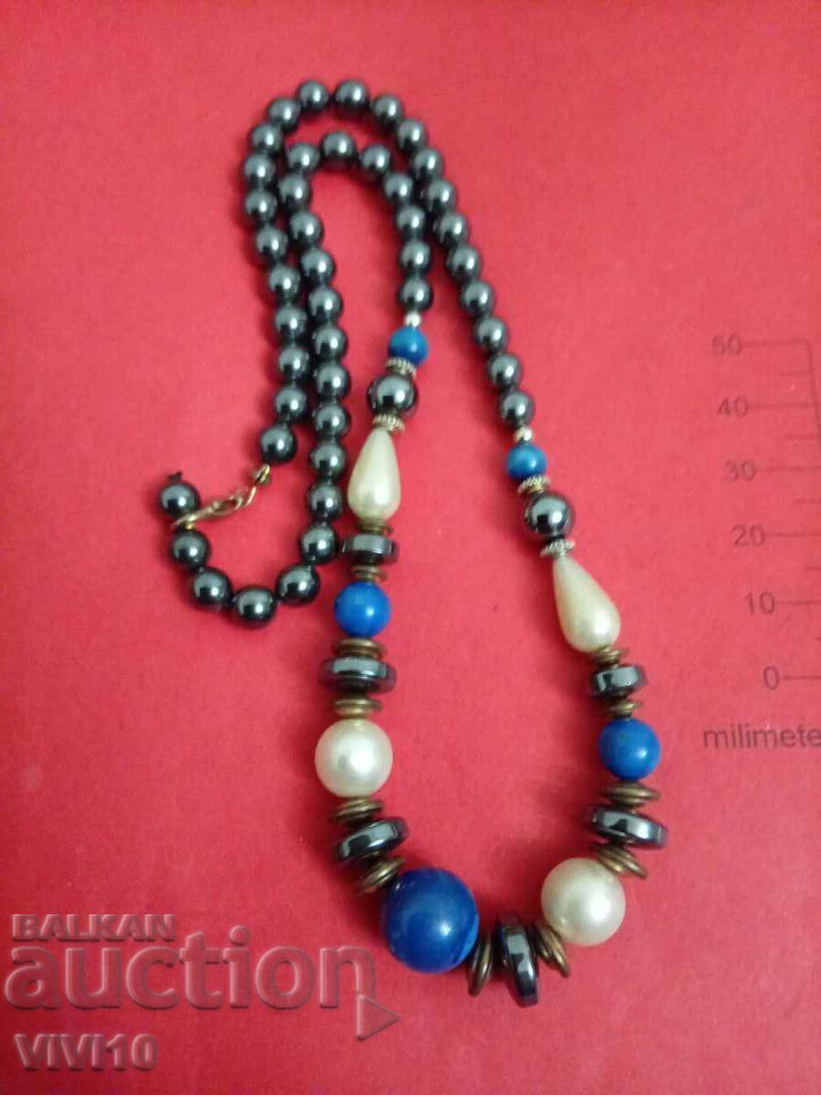 Antique necklace with hematite and pearls with price 30.00 BGN | € 15.34