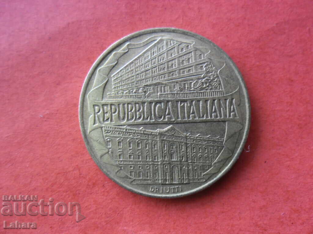 200 λίρες 1996 Ιταλία με τιμή 0.80 BGN | € 0.41