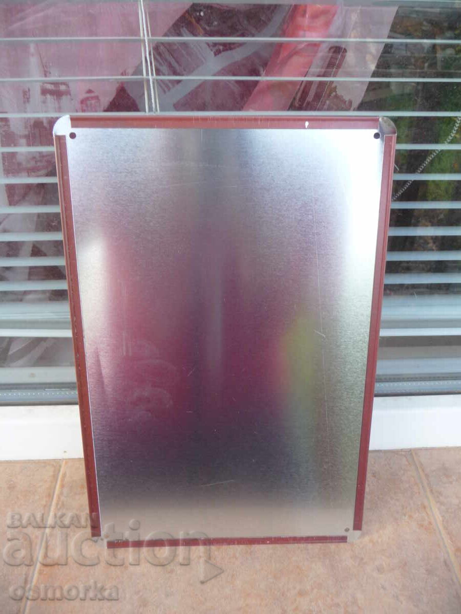 Licitație Placă metalică mâncare BBQ grătar grill purceluș fripturi Licitație Placă metalică mâncare BBQ grătar grill purceluș fripturi