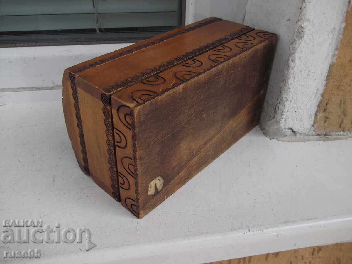 Πυρογραφημένο ξύλινο κουτί - 5