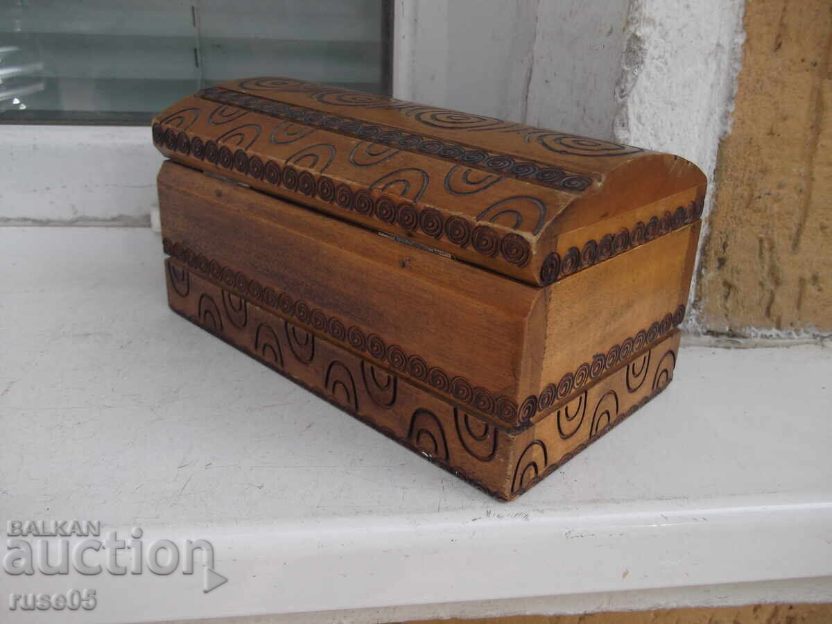 Πυρογραφημένο ξύλινο κουτί - 6