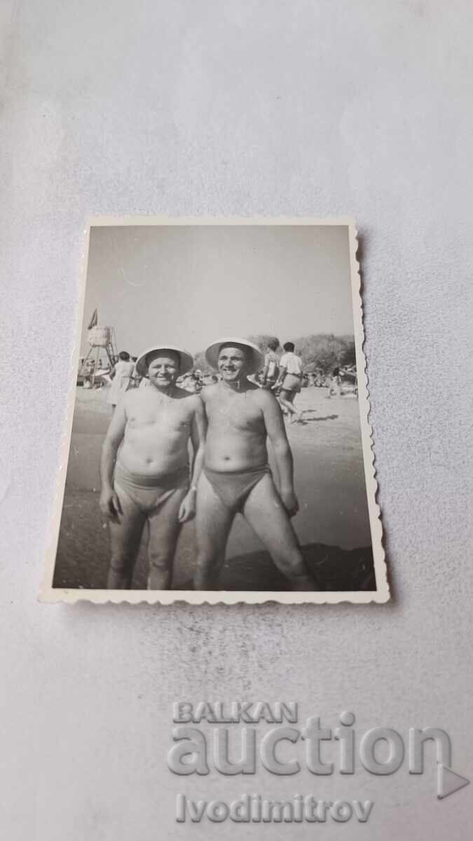 Снимка Несебър Двама мъже на брега на морето 1964