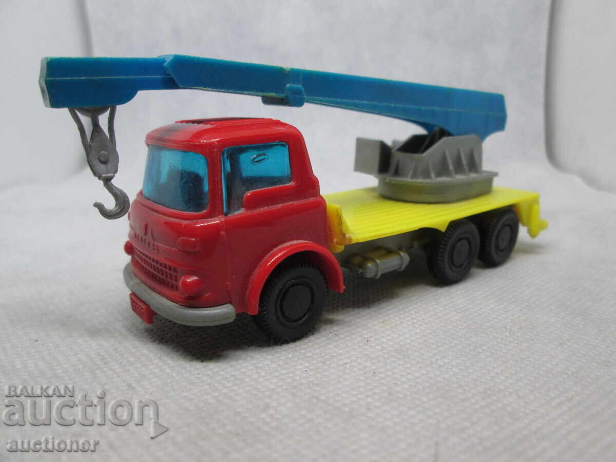 BEDFORD - CRANE TOY